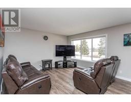 Living room - 16 Timberstone Way, Red Deer, AB T4P0E5 Photo 3
