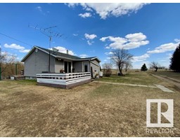 Kitchen - 470046 Rge Rd 233, Rural Wetaskiwin County, AB T9A1X1 Photo 3