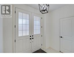 Great room - 14 Oxendon Rd, Brampton, ON L7A4M4 Photo 4