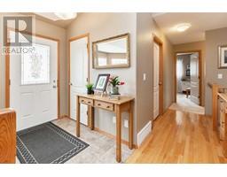 4pc Bathroom - 75 Irving Crescent, Red Deer, AB T4R3S3 Photo 2