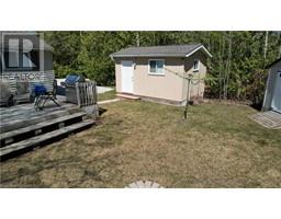 Dinette - 29 3rd Avenue S, Saugeen Indian Reserve 29, ON N0H2G0 Photo 7