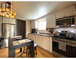 Kitchen - 452 Rosehill Road, Fort Erie, ON L2A5M4 Photo 6