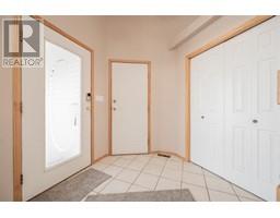 Primary Bedroom - 9121 111 Avenue, Grande Prairie, AB T8X1K4 Photo 3