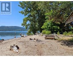 Primary Bedroom - 2525 Silvery Beach Road, Chase, BC V0E1M2 Photo 6