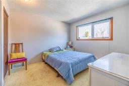 Primary Bedroom - 343 Mandalay Drive, Winnipeg, MB R2P1E6 Photo 6