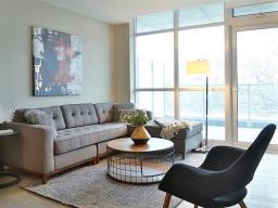 Living room - 1404 390 Assiniboine Avenue, Winnipeg, MB R3C0V2 Photo 4