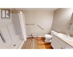 3pc Bathroom - 208 60 Stevenson Crescent, Kindersley, SK S0L1S1 Photo 6