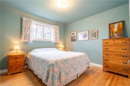 Bedroom - 1484 Moss Glen Road, Burlington, ON L7P2C3 Photo 6