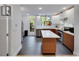 33 728 W 14th Street, North Vancouver, BC V7M0A8 Photo 5