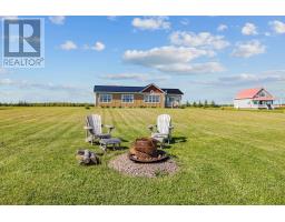 Bath (# pieces 1-6) - 50 Gibson, Chelton, PE C0A1A0 Photo 5