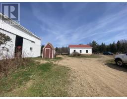 Bath (# pieces 1-6) - 3002 No 340 Highway, Corberrie, NS B0W3T0 Photo 4