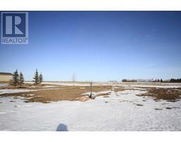 49 Meadows Way, Taber, AB T1G0G7 Photo 2