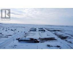 151 Meadows Crescent, Taber, AB T1G0G7 Photo 3