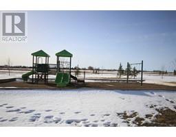 167 Meadows Crescent, Taber, AB T1G0G7 Photo 4