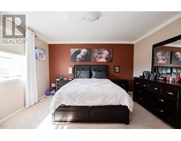 Bedroom - 8905 71 Avenue, Grande Prairie, AB T8X0E1 Photo 7