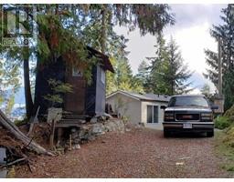 5341 Mountainview Road, Madeira Park, BC V0N2H4 Photo 5