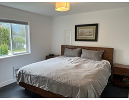 Bedroom - 756 10th Avenue, Castlegar, BC V1N1K9 Photo 6