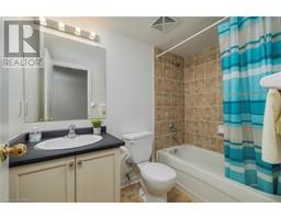4pc Bathroom - 35 Strangford Lane Unit 105, Toronto, ON M1L0E5 Photo 7