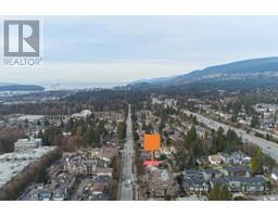 2305 Western Avenue, North Vancouver, BC V7M2L4 Photo 7