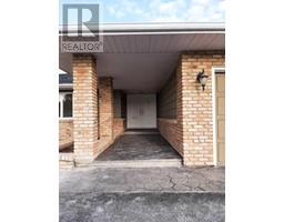 3pc Bathroom - 100 A 17177 306 Avenue E, Rural Foothills County, AB T1S1A2 Photo 2