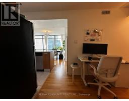 1608 38 Grenville St, Toronto, ON M4Y1A9 Photo 3