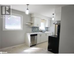 83 Cundles Rd E, Barrie, ON L4M2Z8 Photo 2