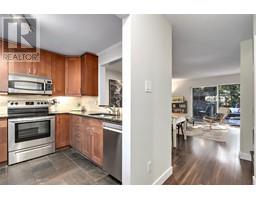 2345 Mountain Highway, North Vancouver, BC V7J2N2 Photo 4