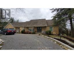 2 Rooms 156 Hillcrest Dr, East Gwillimbury, ON L9N0E5 Photo 3