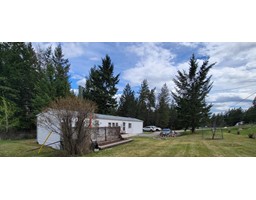 Kitchen - 6708 Columbia Lake Road, Fairmont Hot Springs, BC V0B1L2 Photo 3