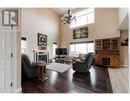 Living room - 108 Dakin Drive, Fort Mcmurray, AB T9K0Y5 Photo 6
