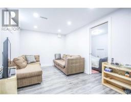 3282 Ivernia Rd, Mississauga, ON L4Y3E8 Photo 6