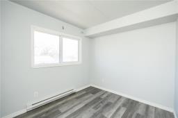 Laundry room - 7 28 1st Street S, Niverville, MB R0A1E0 Photo 4