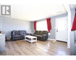 207 Manitou Dr, Sault Ste Marie, ON P6B5K8 Photo 7