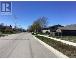 165 Elgin Ave E, Goderich, ON N7A1K7 Photo 6