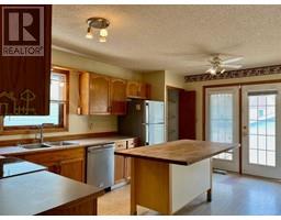 2pc Bathroom - 95 Eversole Crescent, Red Deer, AB T4R2H9 Photo 4
