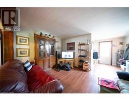 Living room - 167 Grand River Avenue, Brantford, ON N3T4Y5 Photo 5