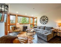 219 220 4905 Spearhead Place, Whistler, BC V0N1B4 Photo 2