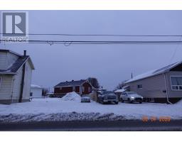 686 698 Riverside Dr, Timmins, ON P4N8S5 Photo 3