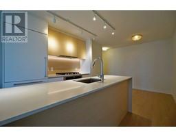705 988 988 Quayside Drive, New Westminster, BC V3M0L5 Photo 5