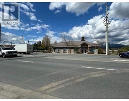 23004 Dewdney Trunk Road, Maple Ridge, BC V2X3L1 Photo 6