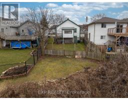 15 Ball Ave E, St Catharines, ON L2T1B4 Photo 4