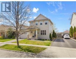 Great room - 74 Chicory Cres, St Catharines, ON L2R5L8 Photo 2