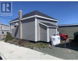 3320 Plummer Avenue, New Waterford, NS B1H1Y4 Photo 2