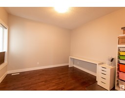 Bedroom 2 - 10615 95 St, Morinville, AB T8R0A1 Photo 6