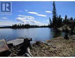 2634 Spout Lake Road, Lac La Hache, BC V0K1T0 Photo 3
