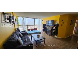 Primary Bedroom - 1815 4185 Shipp Dr, Mississauga, ON L4Z2Y8 Photo 4