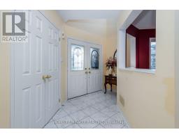 Laundry room - 1338 Vincent Cres, Innisfil, ON L9S1Z8 Photo 5
