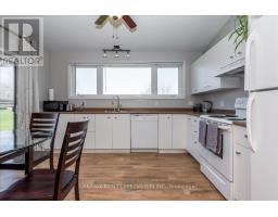 2 215 Edward St E, Clearview, ON L0M1G0 Photo 5