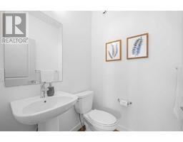 4pc Bathroom - 107 Saddlebred Link, Cochrane, AB T4C3B6 Photo 7