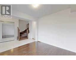 Great room - 11 Porcelain Way, Whitby, ON L1R0R6 Photo 6